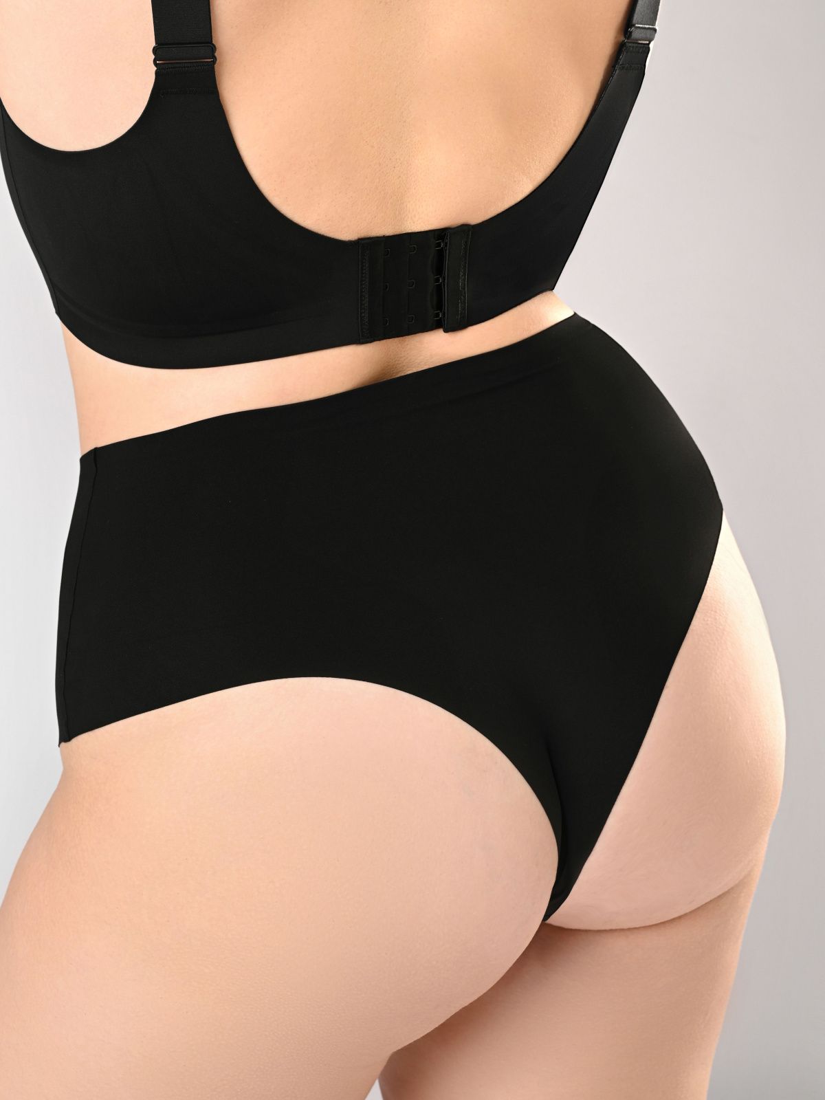 Трусы бразилиана с высокой посадкой Indefini (Арт. 4170WGV)