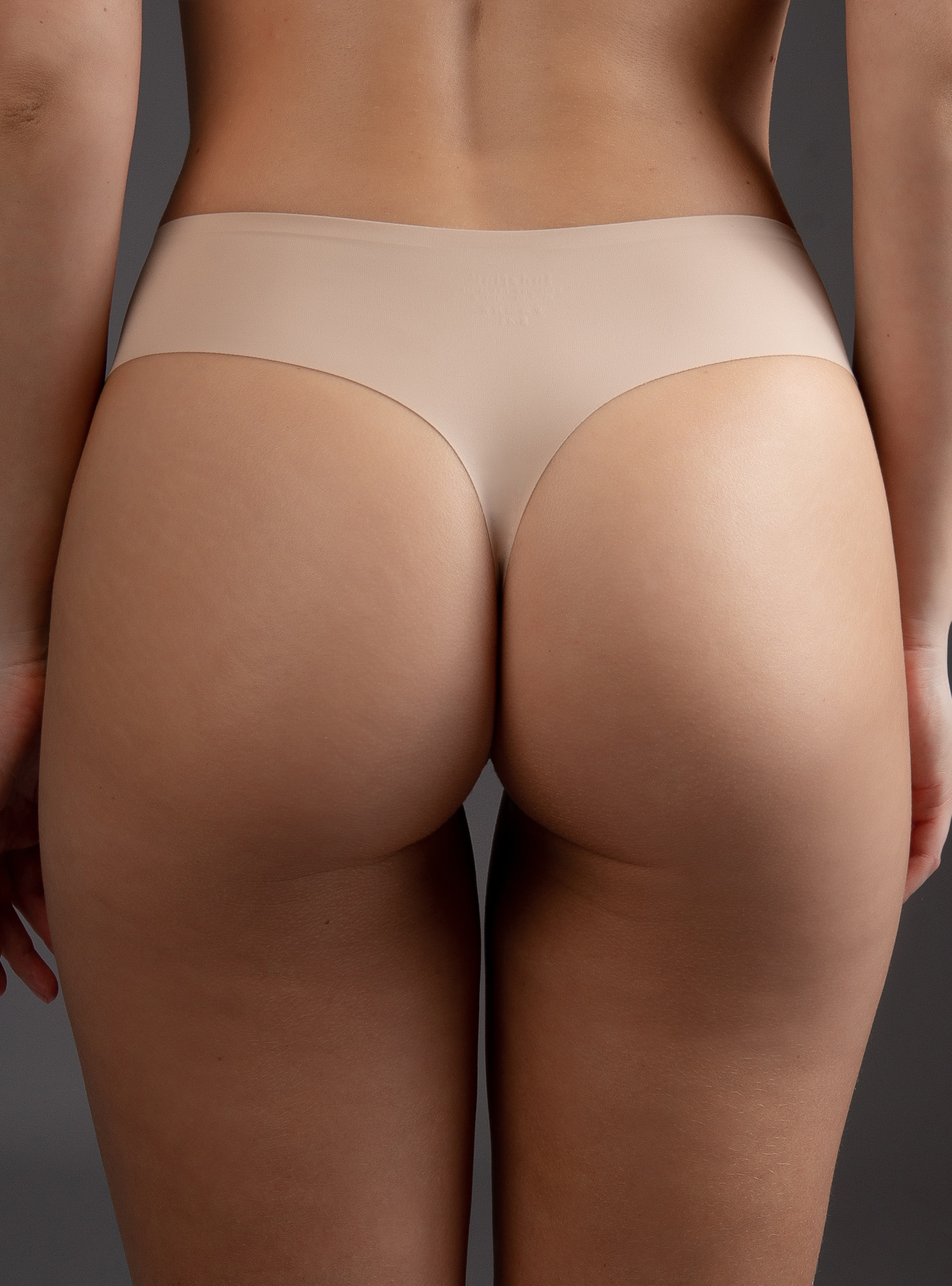 Трусы стринги бесшовные Indefini (Арт. 3308LDS)