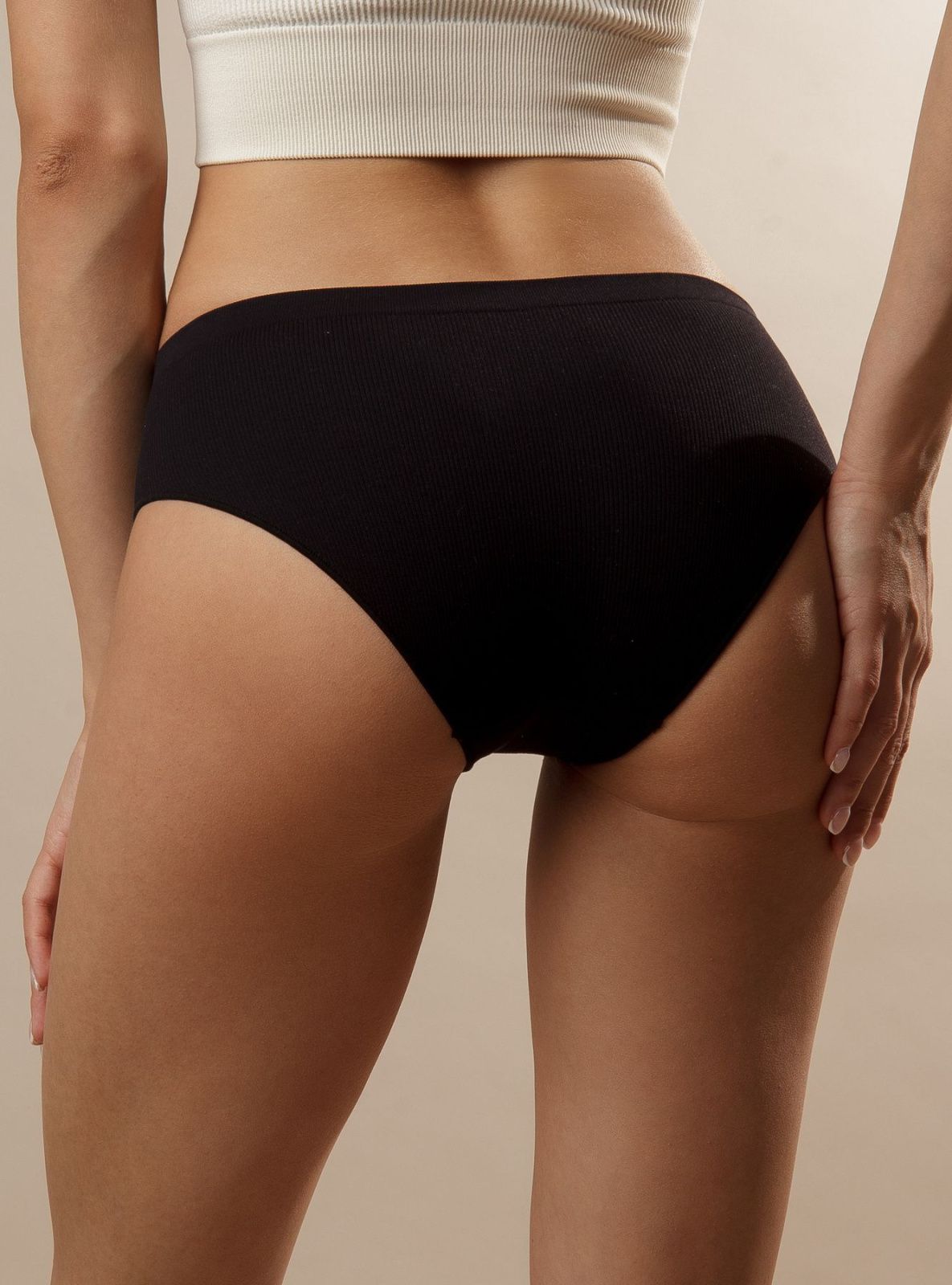 Трусы слипы в рубчик черные  Indefini (Арт.134500-3232WUV)