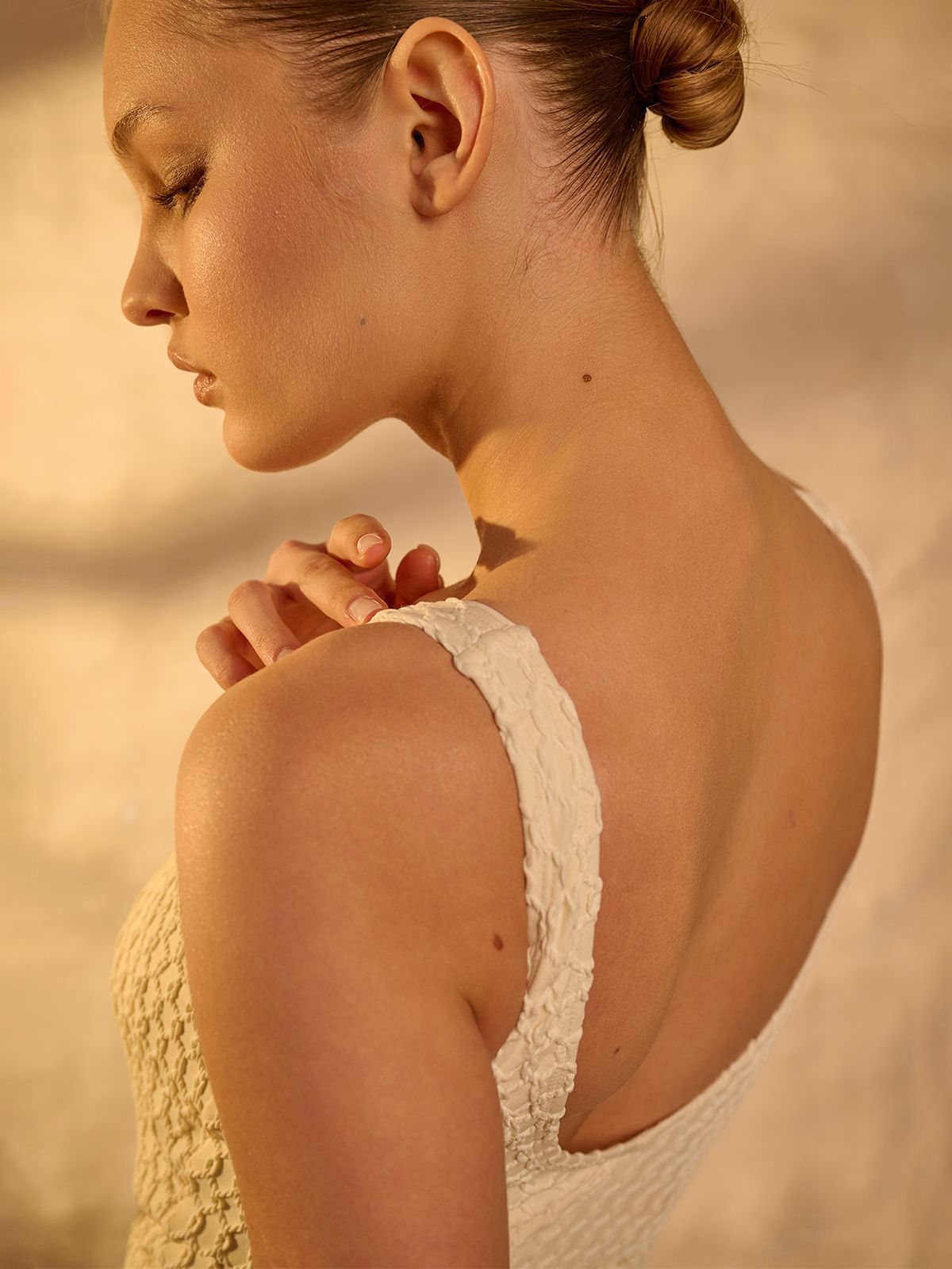 Слитный купальник белый (Арт. 6101YLT)