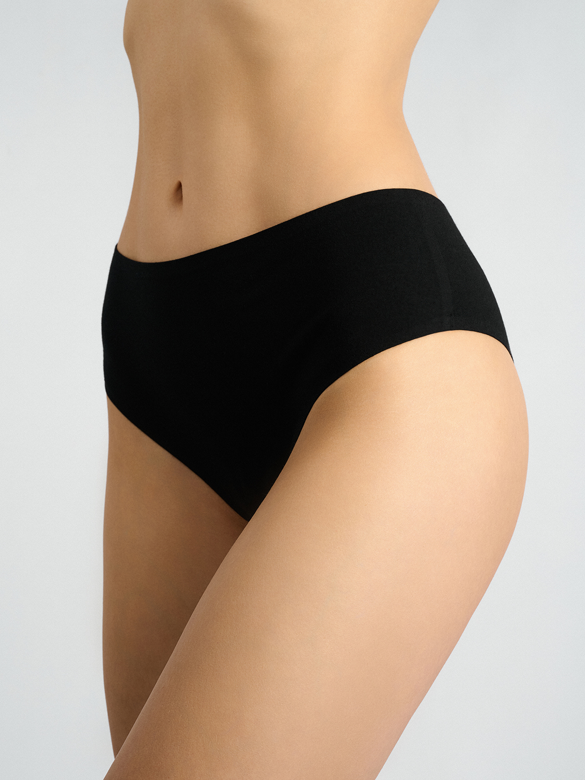 Бесшовные стринги черные из хлопка (Арт. 5099WDV)