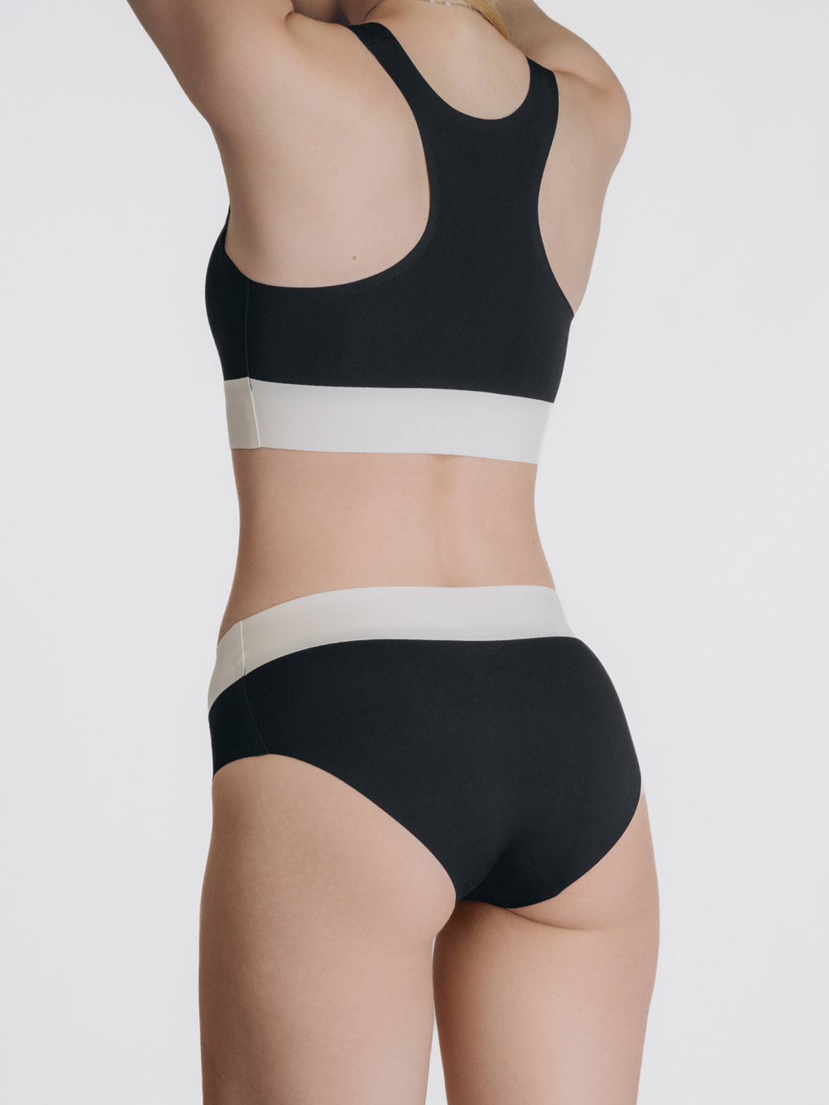 Спортивный комплект нижнего белья (Арт. 5036WXY-K)